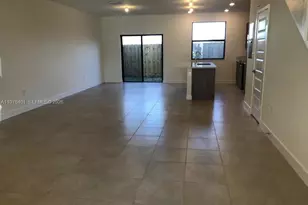 10431 NW 82nd St, Doral, FL 33178 - Photo 3