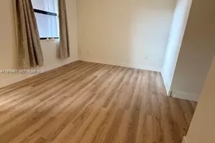 10431 NW 82nd St, Doral, FL 33178 - Photo 13