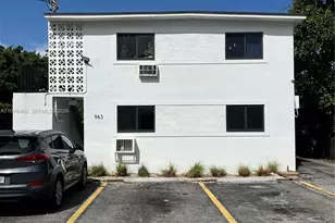 963 NW 5th St, Miami, FL 33128 - Photo 1