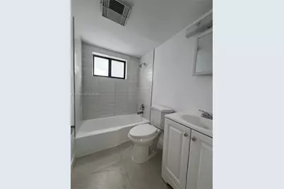 963 NW 5th St #3, Miami, FL 33128 - Photo 9