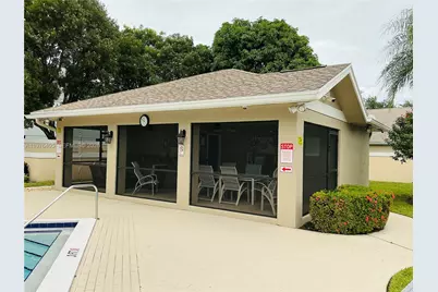 203 N Moccasin Trl N, Jupiter, FL 33458 - Photo 25