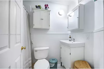 5737 NW 114th Path #113, Doral, FL 33178 - Photo 7