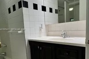 3101 Oakland Shores Dr, Oakland Park, FL 33309 - Photo 7