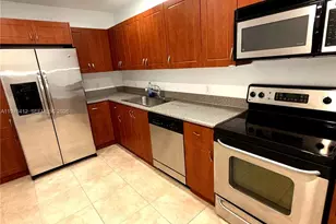 401 69th St, Miami Beach, FL 33141 - Photo 5