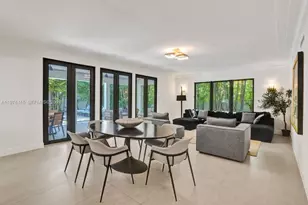 5735 N Bay Rd, Miami Beach, FL 33140 - Photo 5