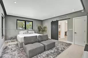 5735 N Bay Rd, Miami Beach, FL 33140 - Photo 25