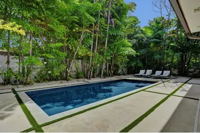 5735 N Bay Rd, Miami Beach, FL 33140 - Photo 69