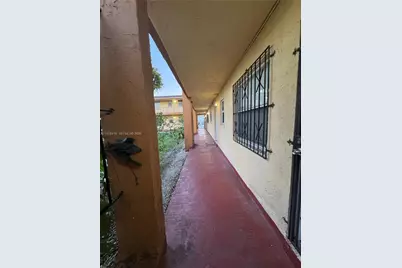 4050 NW 135th St #5-1, Opa Locka, FL 33054 - Photo 3