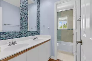 1008 Highland Meadows Dr, Weston, FL 33327 - Photo 35