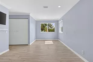 1008 Highland Meadows Dr, Weston, FL 33327 - Photo 37