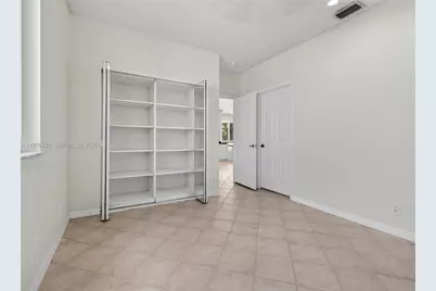1008 Highland Meadows Dr, Weston, FL 33327 - Photo 19