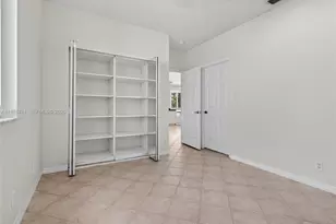 1008 Highland Meadows Dr, Weston, FL 33327 - Photo 19