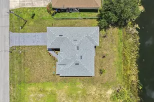 1120 NE 32nd Ln, Cape Coral, FL 33990 - Photo 41