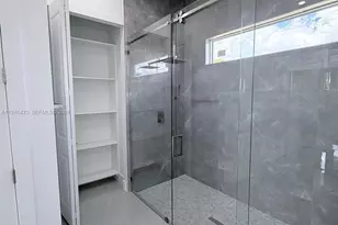 1120 NE 32nd Ln, Cape Coral, FL 33990 - Photo 25