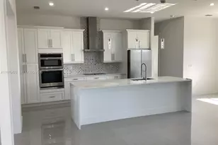 1120 NE 32nd Ln, Cape Coral, FL 33990 - Photo 15