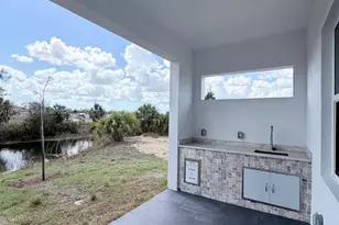 1120 NE 32nd Ln, Cape Coral, FL 33990 - Photo 27