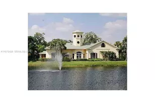 216 Meadows Cir, Boynton Beach, FL 33436 - Photo 1