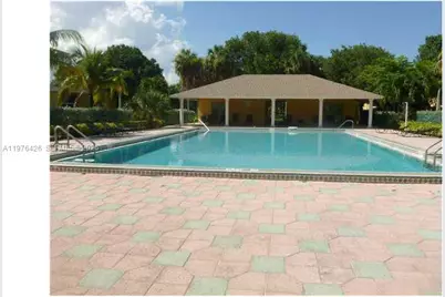 216 Meadows Cir #216, Boynton Beach, FL 33436 - Photo 15