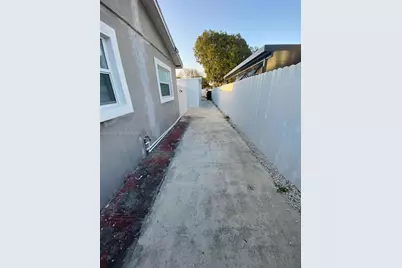 3501 NW 182nd St #1, Miami Gardens, FL 33056 - Photo 3