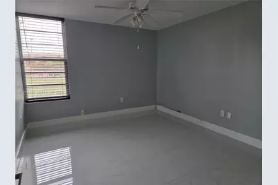 506 NW 87th Ave #112, Miami, FL 33172 - Photo 5