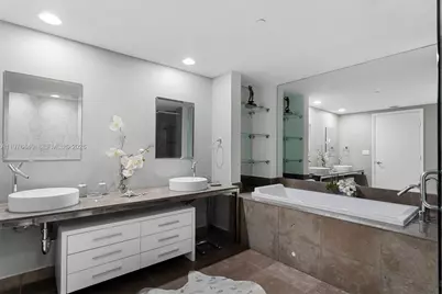 495 Brickell Ave #805, Miami, FL 33131 - Photo 25