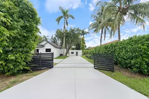 4800 SW 61st Ave, Davie, FL 33314 - Photo 3