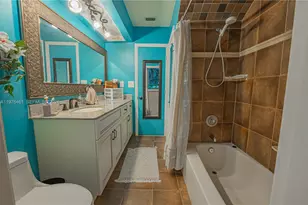 11400 Tara Dr, Plantation, FL 33325 - Photo 29