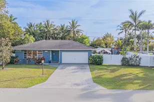 11400 Tara Dr, Plantation, FL 33325 - Photo 1