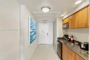 18001 Collins Ave, Sunny Isles Beach, FL 33160 - Photo 13