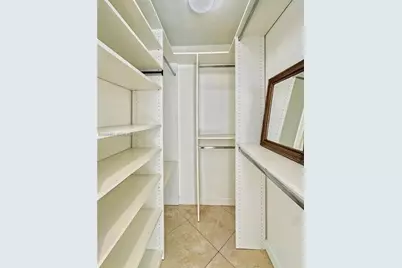 21020 NE 18th Ct, Miami, FL 33179 - Photo 3