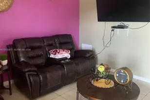 300 Nottingham Cir, Greenacres, FL 33463 - Photo 7