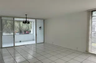 10210 Collins Ave, Bal Harbour, FL 33154 - Photo 7