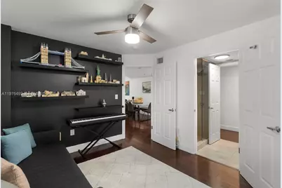 1005 8th St #206, Miami Beach, FL 33139 - Photo 9