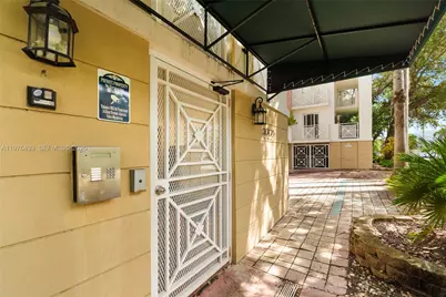 1005 8th St #206, Miami Beach, FL 33139 - Photo 19