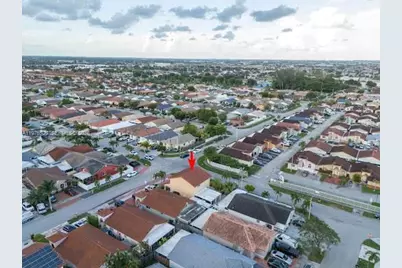 3502 W 72nd St, Hialeah, FL 33018 - Photo 3