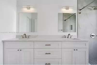 922 Falling Water Rd #922, Weston, FL 33326 - Photo 23