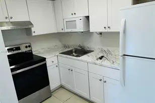 11005 SW 1st St, Sweetwater, FL 33174 - Photo 7