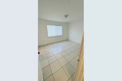 11005 SW 1st St #107, Sweetwater, FL 33174 - Photo 13