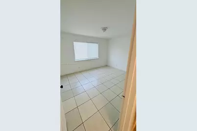 11005 SW 1st St #107, Sweetwater, FL 33174 - Photo 11