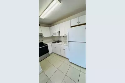 11005 SW 1st St #107, Sweetwater, FL 33174 - Photo 9