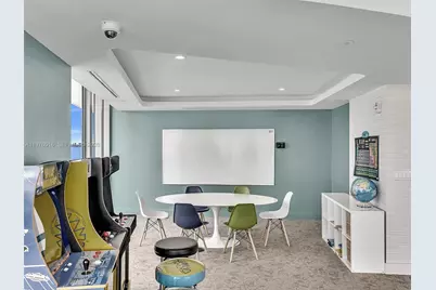 488 NE 18th St #2309, Miami, FL 33132 - Photo 57