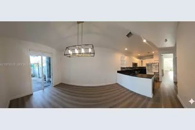 7406 NW 108th Path, Doral, FL 33178 - Photo 11