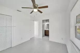 4701 N Andrews Ave, Oakland Park, FL 33309 - Photo 17