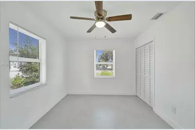 4701 N Andrews Ave, Oakland Park, FL 33309 - Photo 7