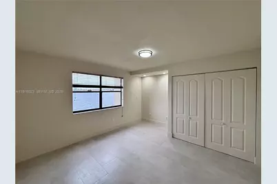 605 Ives Dairy Rd #102-7, Miami, FL 33179 - Photo 17