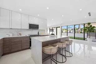 1931 NE 186th Dr, North Miami Beach, FL 33179 - Photo 7