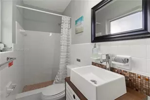 3024 NE 2nd Terrace, Wilton Manors, FL 33334 - Photo 19