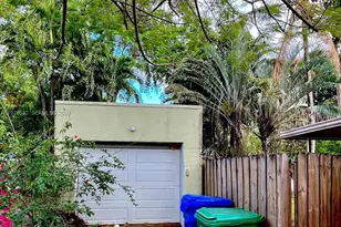 901 NW 10th Ct, Miami, FL 33136 - Photo 3