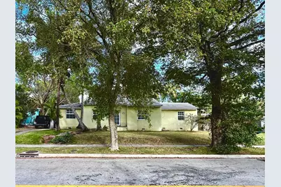 901 NW 10th Ct, Miami, FL 33136 - Photo 5