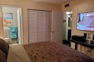 2431 SW 82nd Ave, Davie, FL 33324 - Photo 11